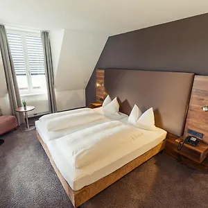 Altstadthotel Kneitinger, *** Abensberg